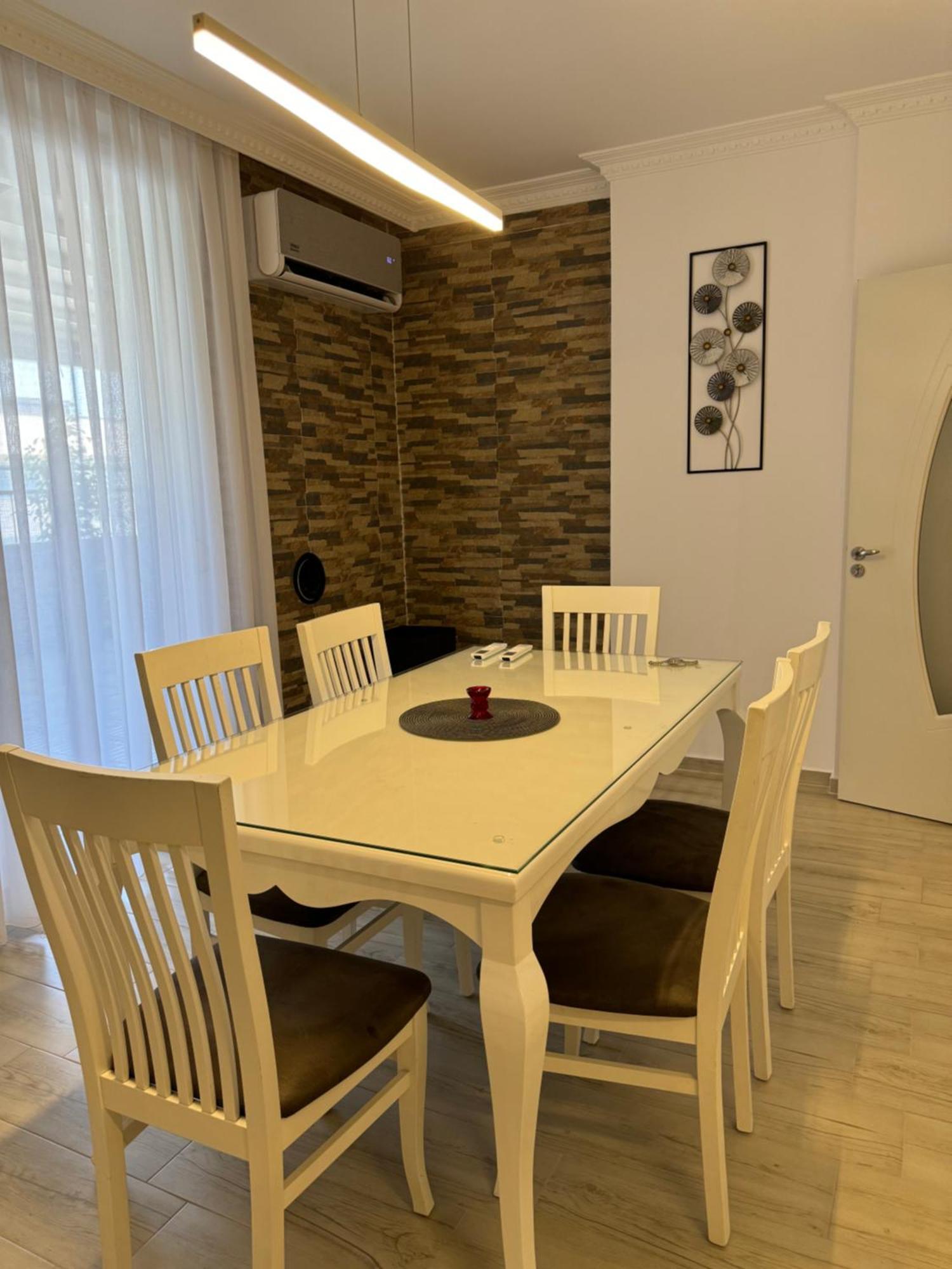 Penthouse Exclusive Lejlighed Pristina Eksteriør billede